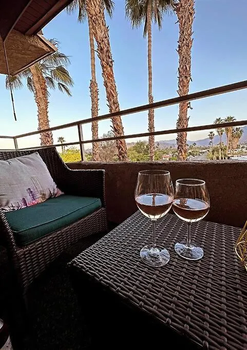 Mountain View Cocoon Inspired By Frida Kahlo With Pool, Hot Tub, Tennis, Downtown Palm Springs