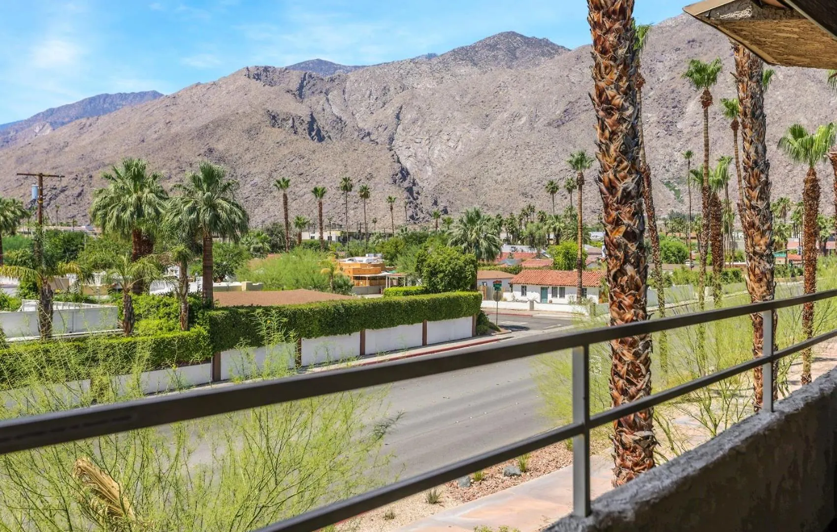 Mountain View Cocoon Inspired By Frida Kahlo With Pool, Hot Tub, Tennis, Downtown Palm Springs USA